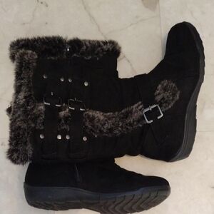 Hot Tomato Black Fur-Lined Winter Boots
